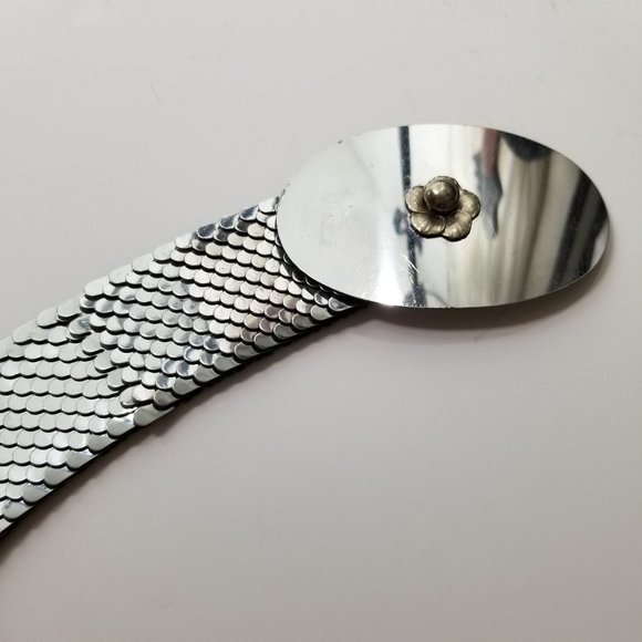 1980s silver fish scale belt - Picture 4 of 8